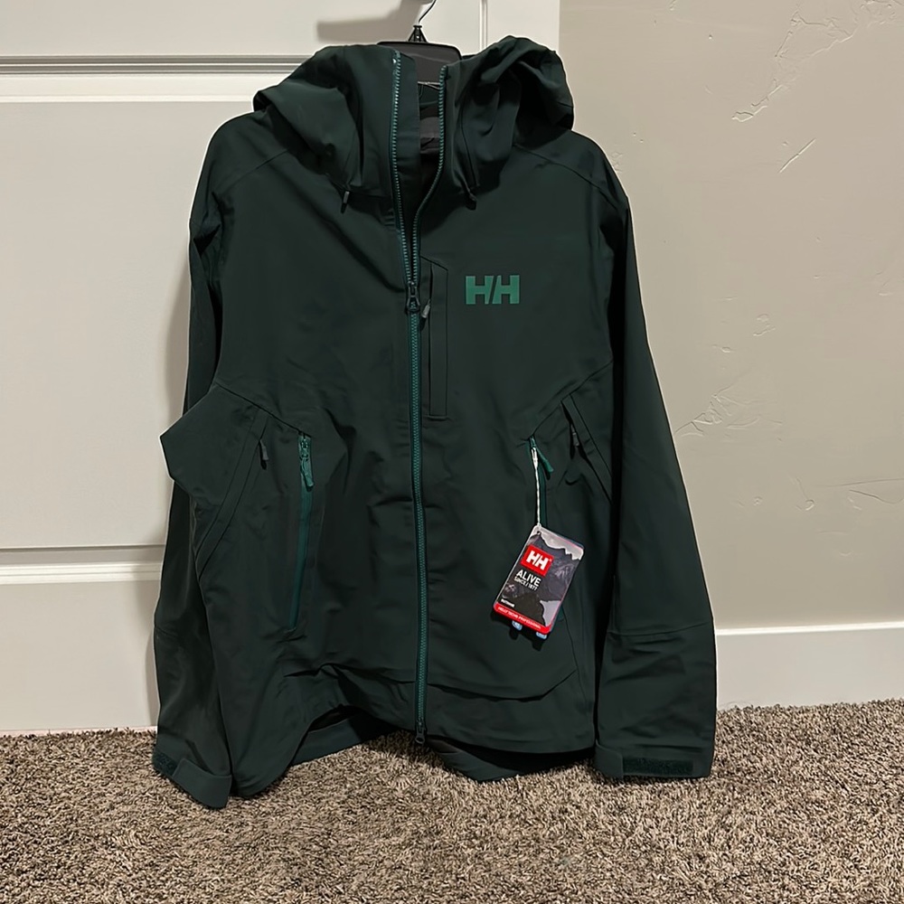 Helly Hansen Verglas BC ski jacket. Regular fit, brand new, size Large.
